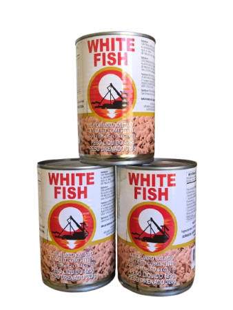 Chicharro_with_fish-removebg-preview.png